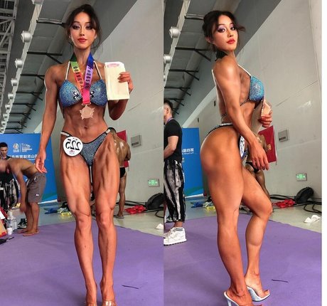 Naakte gelekte OnlyFans-foto van Yuan Herong