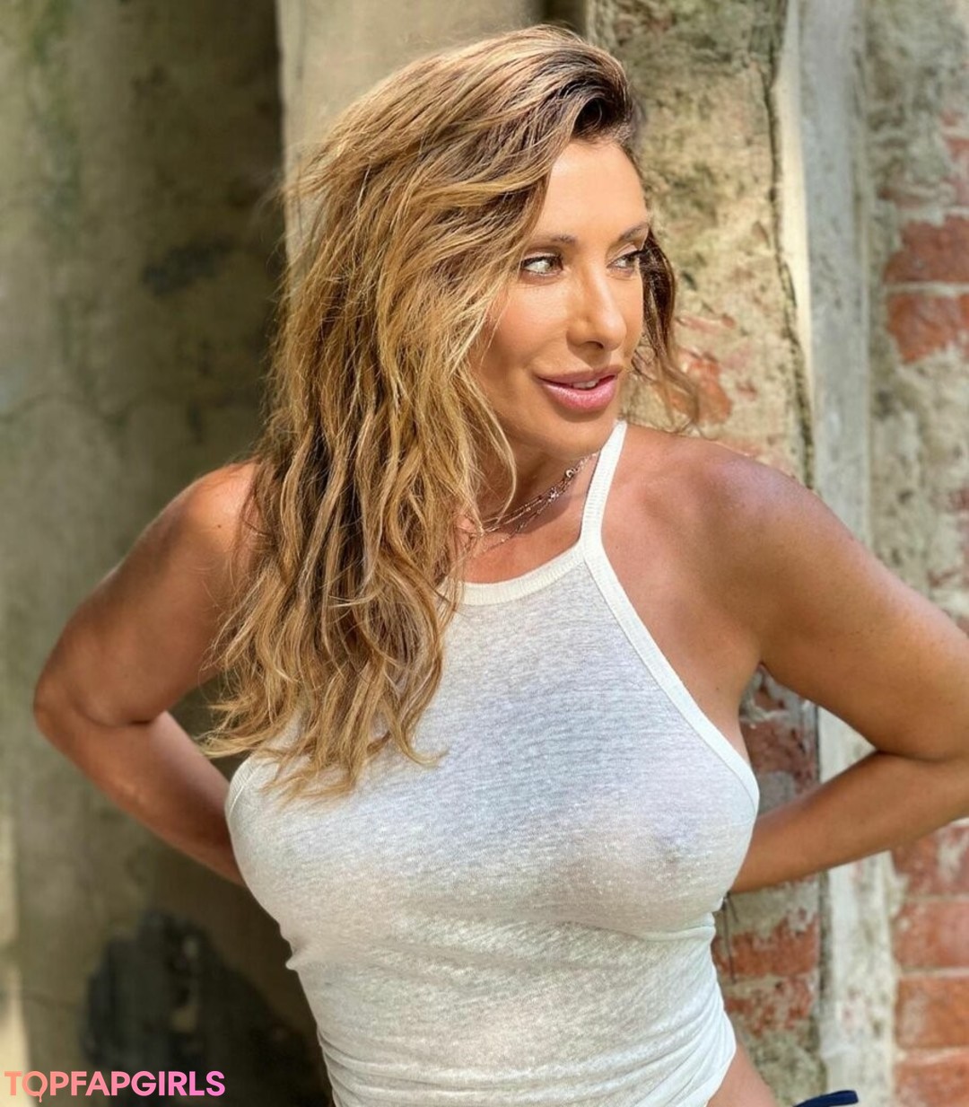 Naakte gelekte OnlyFans-foto van Sabrina Salerno #1365