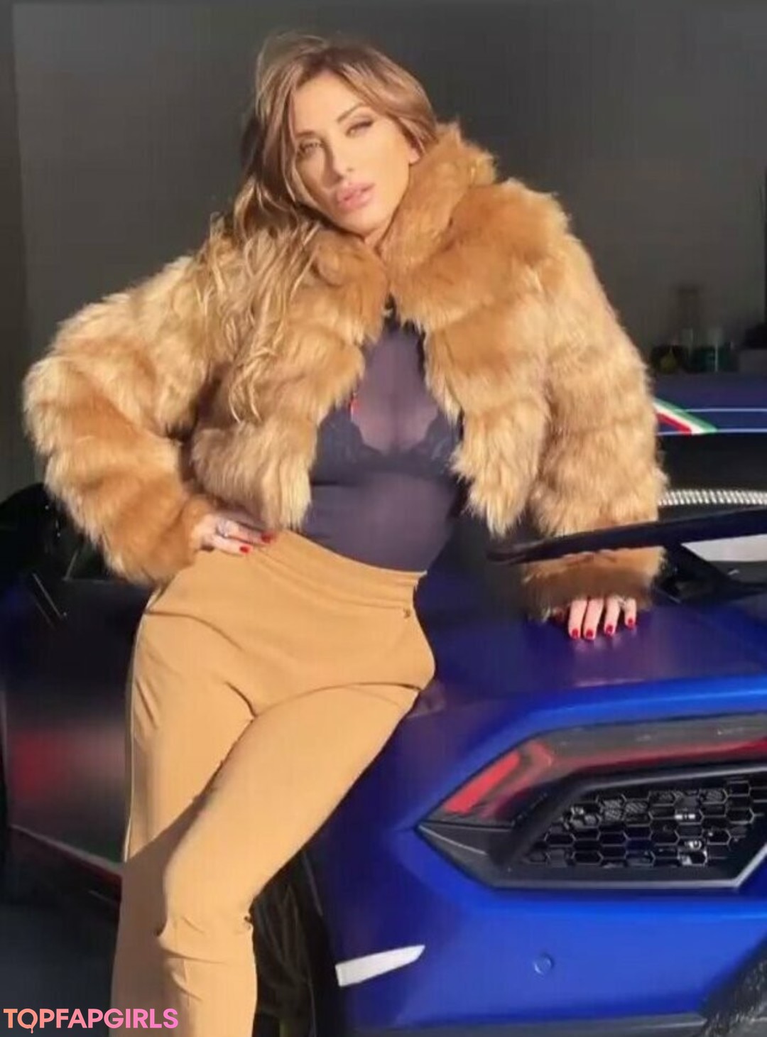 Naakte gelekte OnlyFans-foto van Sabrina Salerno #1574