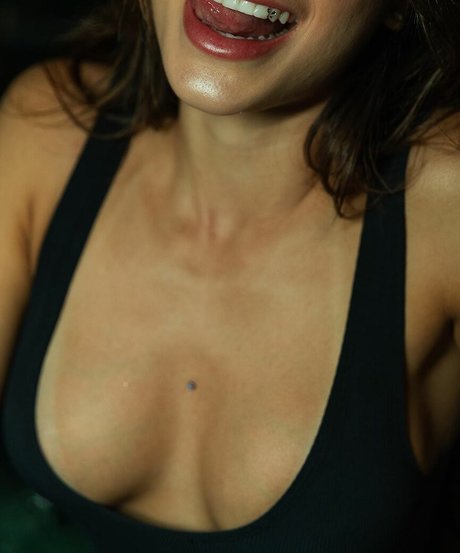 Nathalia Valente