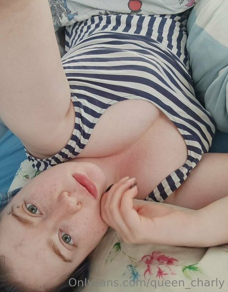 Queencharly
