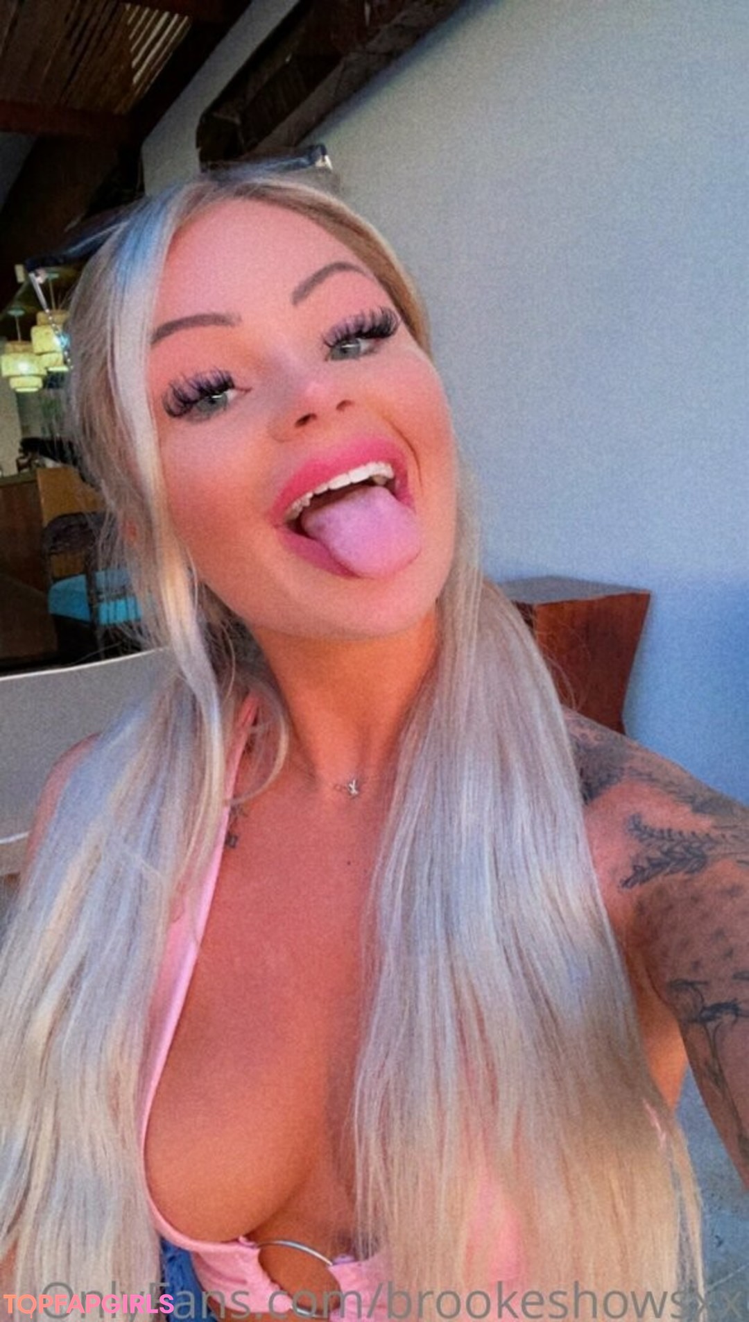 Naakte gelekte OnlyFans-foto van Brookeshowsxx #1025