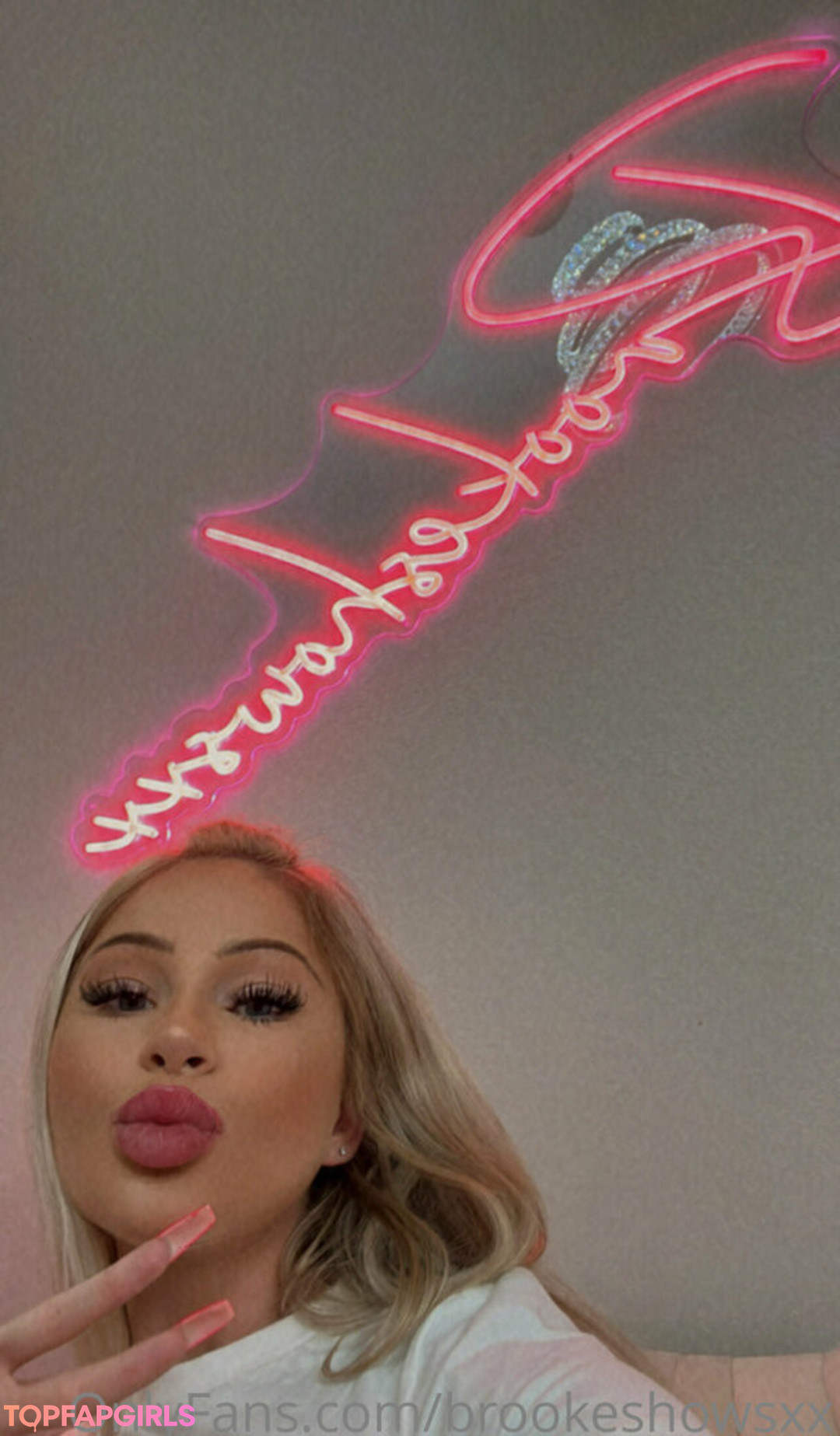 Naakte gelekte OnlyFans-foto van Brookeshowsxx #1880