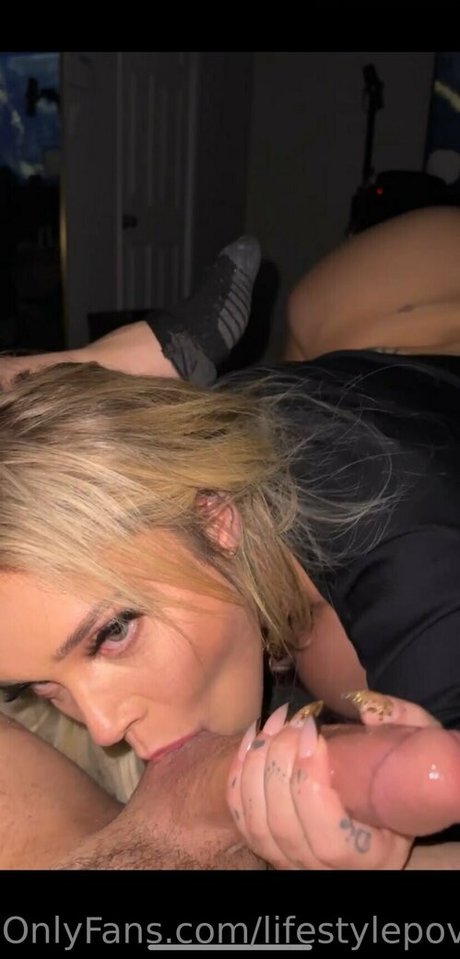 Naakte gelekte OnlyFans-foto van Elisvault
