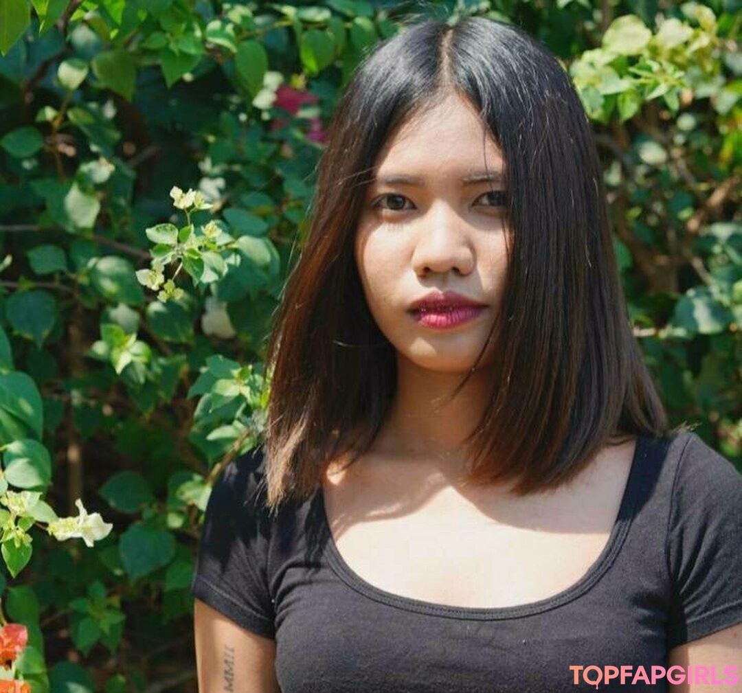 Naakte gelekte OnlyFans-foto van Tinyjasmine #34 Naakte gelekte OnlyFans-foto van Tinyjasmine #34