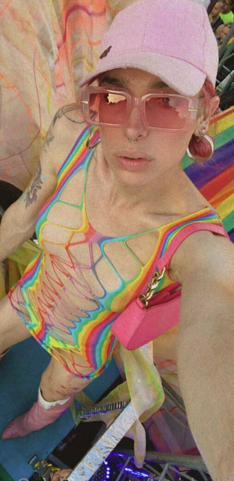 Naakte gelekte OnlyFans-foto van Tsgirlrubi