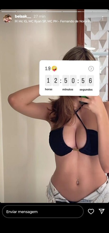 Naakte gelekte OnlyFans-foto van Belaak Bela Ak Trovao