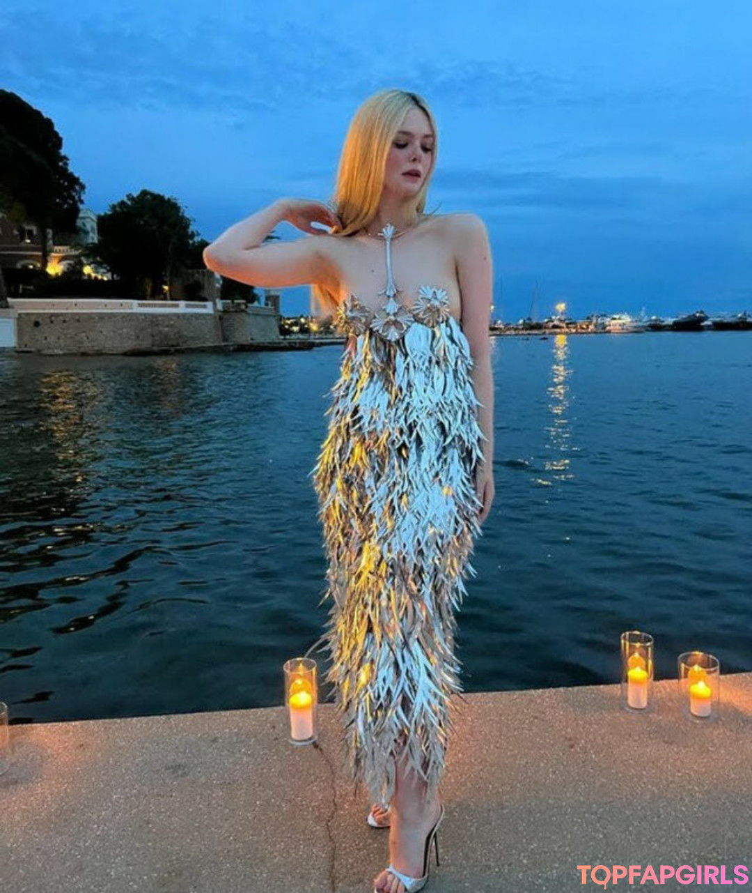 Naakte gelekte OnlyFans-foto van Elle Fanning #1030
