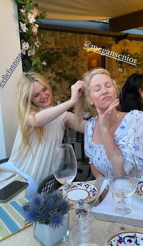 Elle Fanning