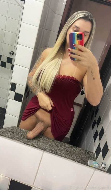 Naakte gelekte OnlyFans-foto van Bragaperlla