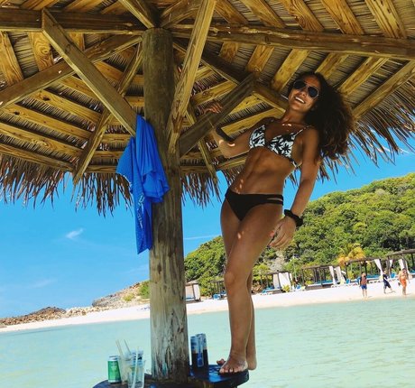 Nadia Amine