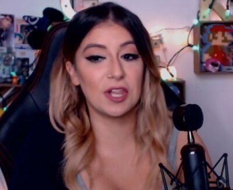 AlexiaRaye