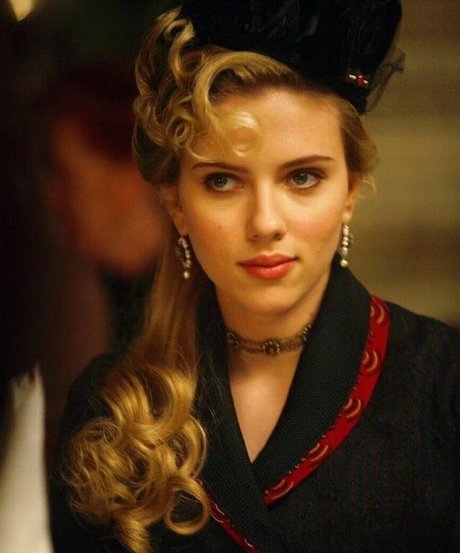 Naakte gelekte OnlyFans-foto van Scarlett Johansson