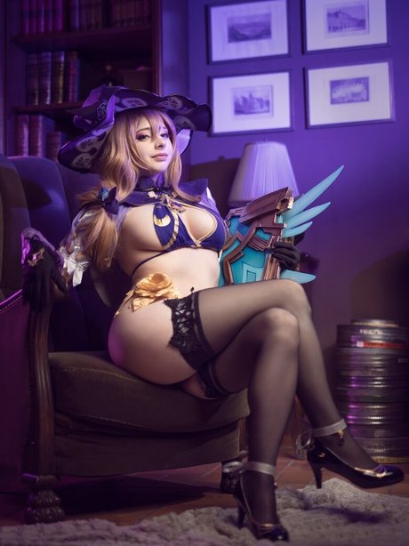 Mikomi Hokina