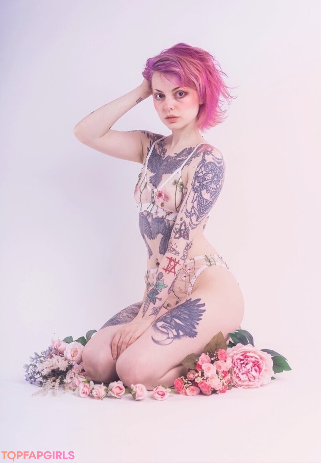Naakte gelekte OnlyFans-foto van Faerieblossom #1015