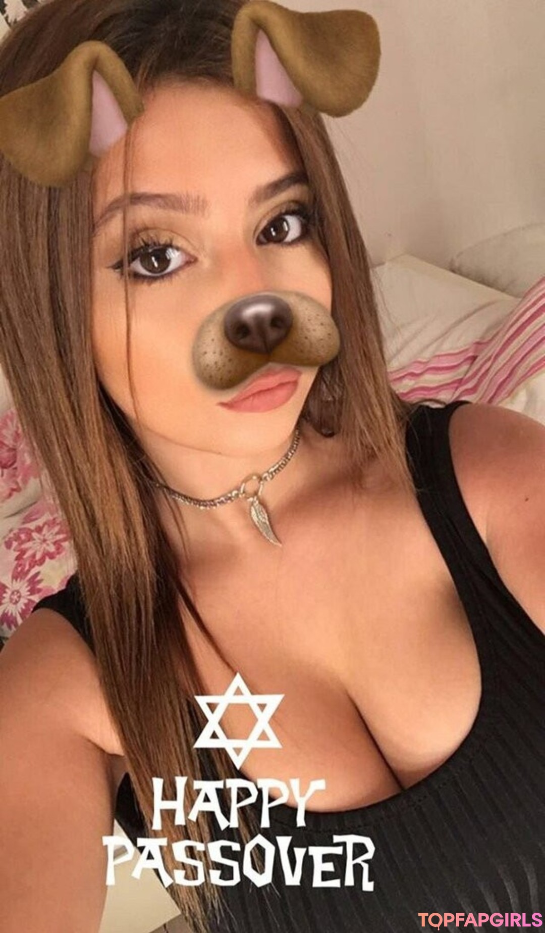 Naakte gelekte OnlyFans-foto van Coral Sharon #1011
