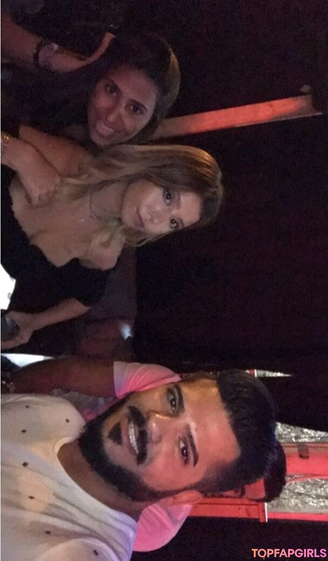 Naakte gelekte OnlyFans-foto van Coral Sharon #1369