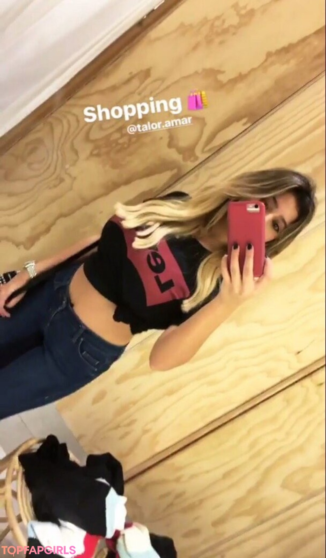 Naakte gelekte OnlyFans-foto van Coral Sharon #1405