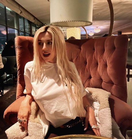 Ava Max