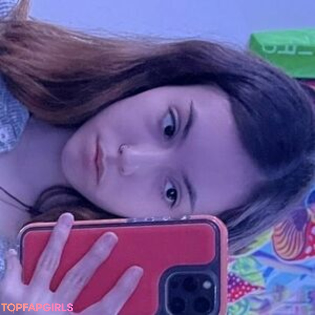Naakte gelekte OnlyFans-foto van Pintsizejenna #89 Naakte gelekte OnlyFans-foto van Pintsizejenna #89