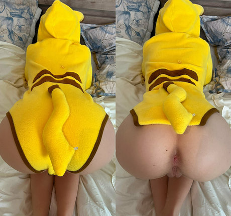 Naakte gelekte OnlyFans-foto van Lunally