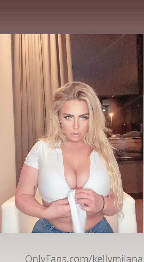 Naakte gelekte OnlyFans-foto van Kellymilana