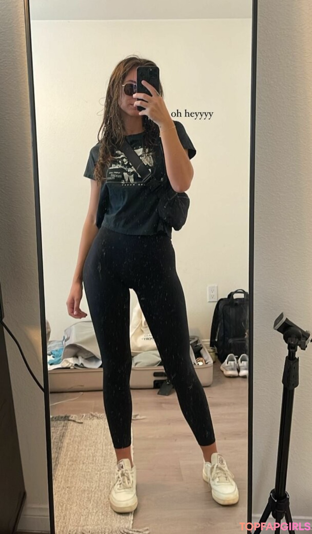 Naakte gelekte OnlyFans-foto van Brit Manuela #1410