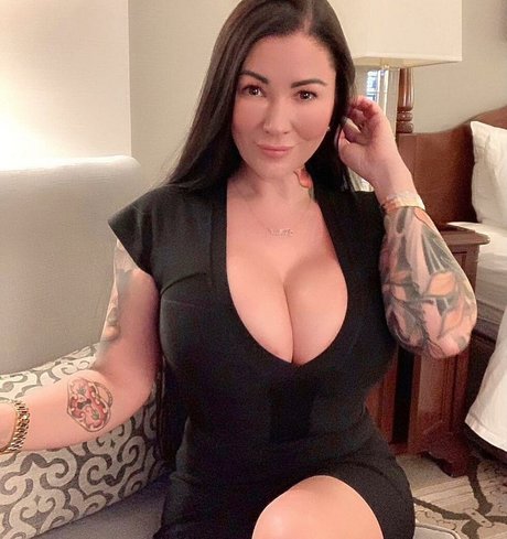 Naakte gelekte OnlyFans-foto van Teresa Bond