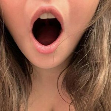 Naakte gelekte OnlyFans-foto van Pennylayne999