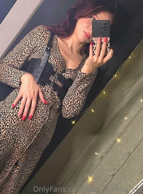 Naakte gelekte OnlyFans-foto van Foxyemmavip
