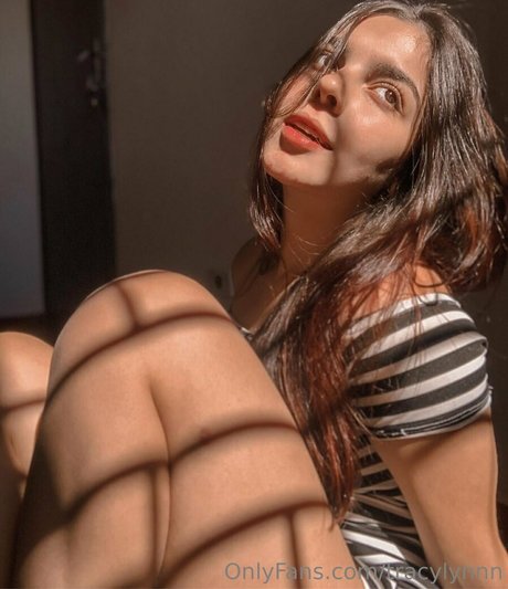 Naakte gelekte OnlyFans-foto van Tracylynnn