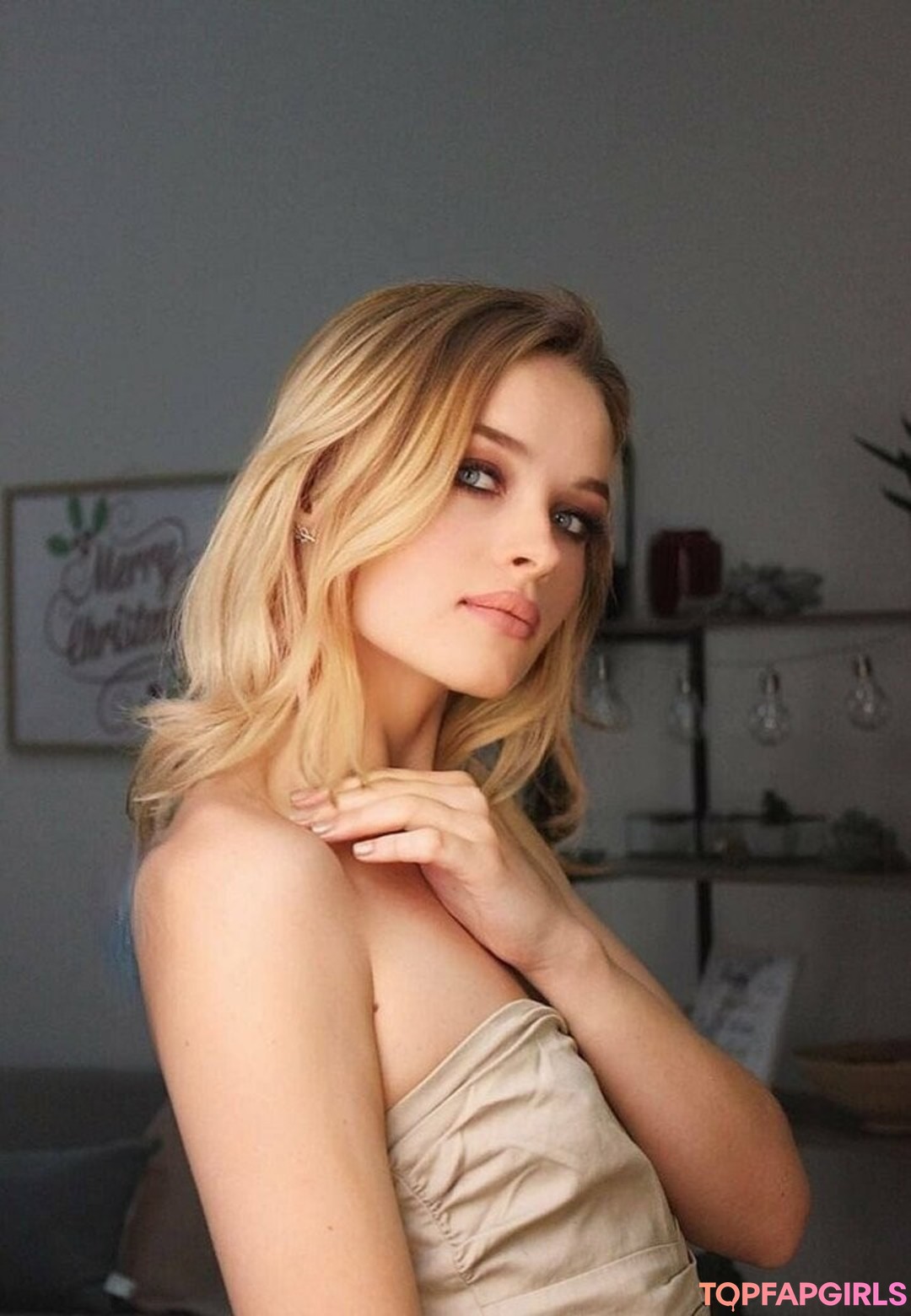 Naakte gelekte OnlyFans-foto van Mysteriouskris #1 Naakte gelekte OnlyFans-foto van Mysteriouskris #1