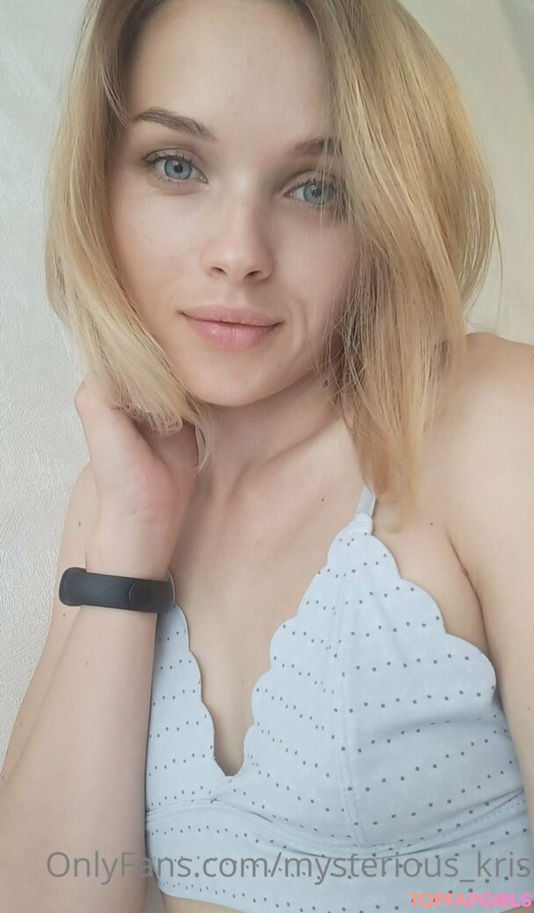 Naakte gelekte OnlyFans-foto van Mysteriouskris #59 Naakte gelekte OnlyFans-foto van Mysteriouskris #59