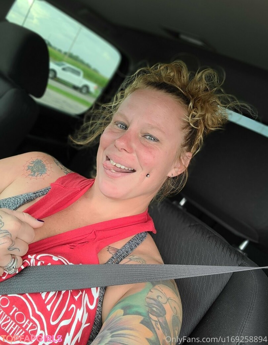 Naakte gelekte OnlyFans-foto van Bigbootymandyj1981 #12 Naakte gelekte OnlyFans-foto van Bigbootymandyj1981 #12