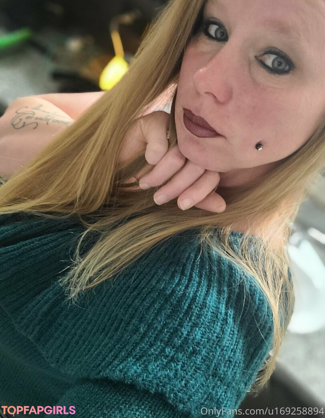 Naakte gelekte OnlyFans-foto van Bigbootymandyj1981 #30 Naakte gelekte OnlyFans-foto van Bigbootymandyj1981 #30