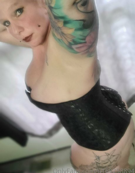 Bigbootymandyj1981