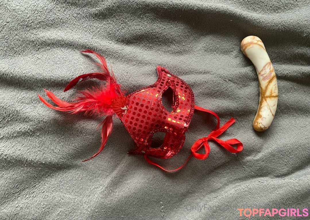 Naakte gelekte OnlyFans-foto van Lindarainbowfree #94 Naakte gelekte OnlyFans-foto van Lindarainbowfree #94