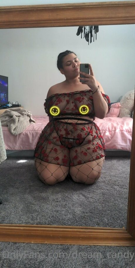 Naakte gelekte OnlyFans-foto van Dreamcandy