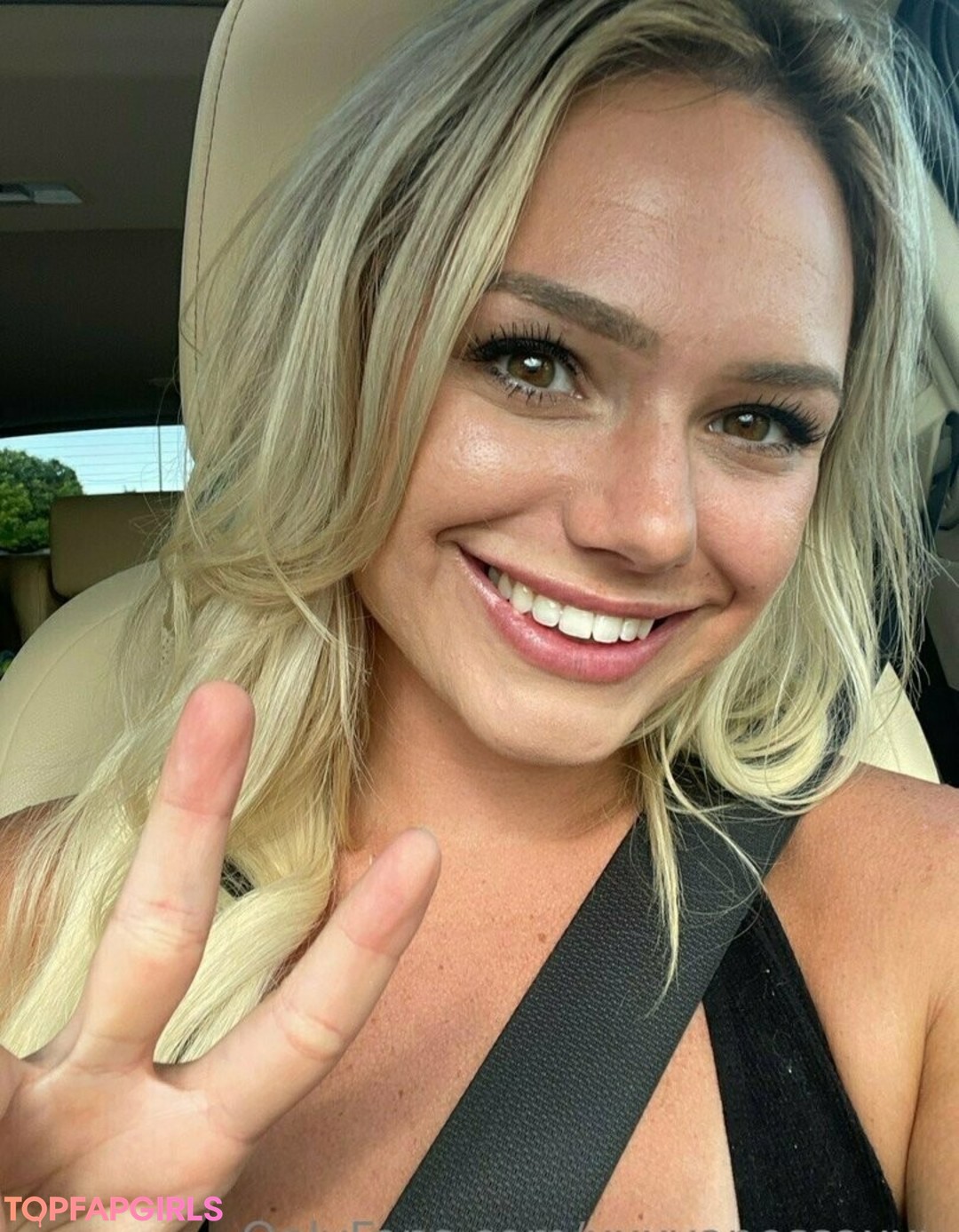 Naakte gelekte OnlyFans-foto van Xxxvanessaxxx #1086