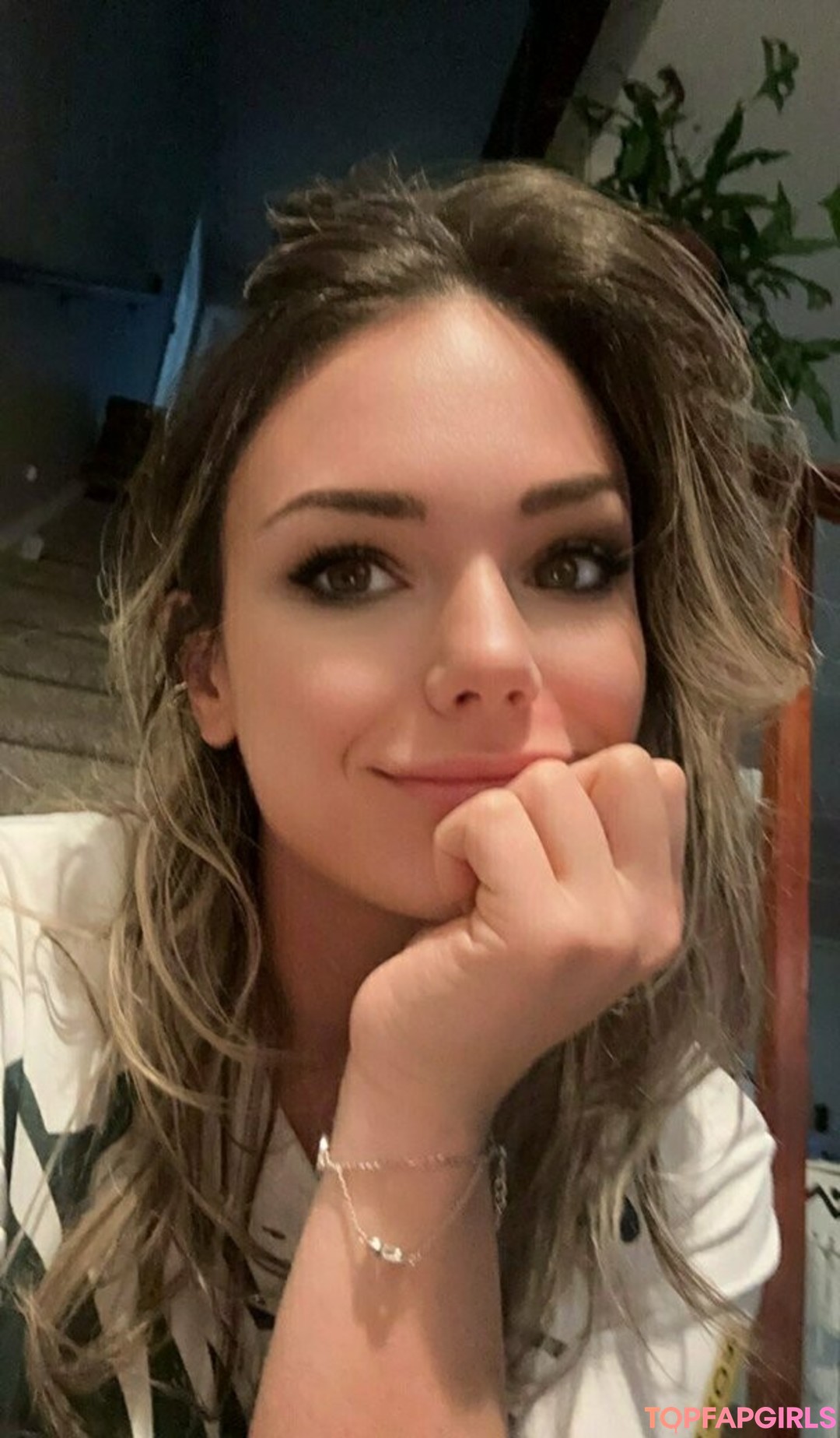 Naakte gelekte OnlyFans-foto van Xxxvanessaxxx #1110