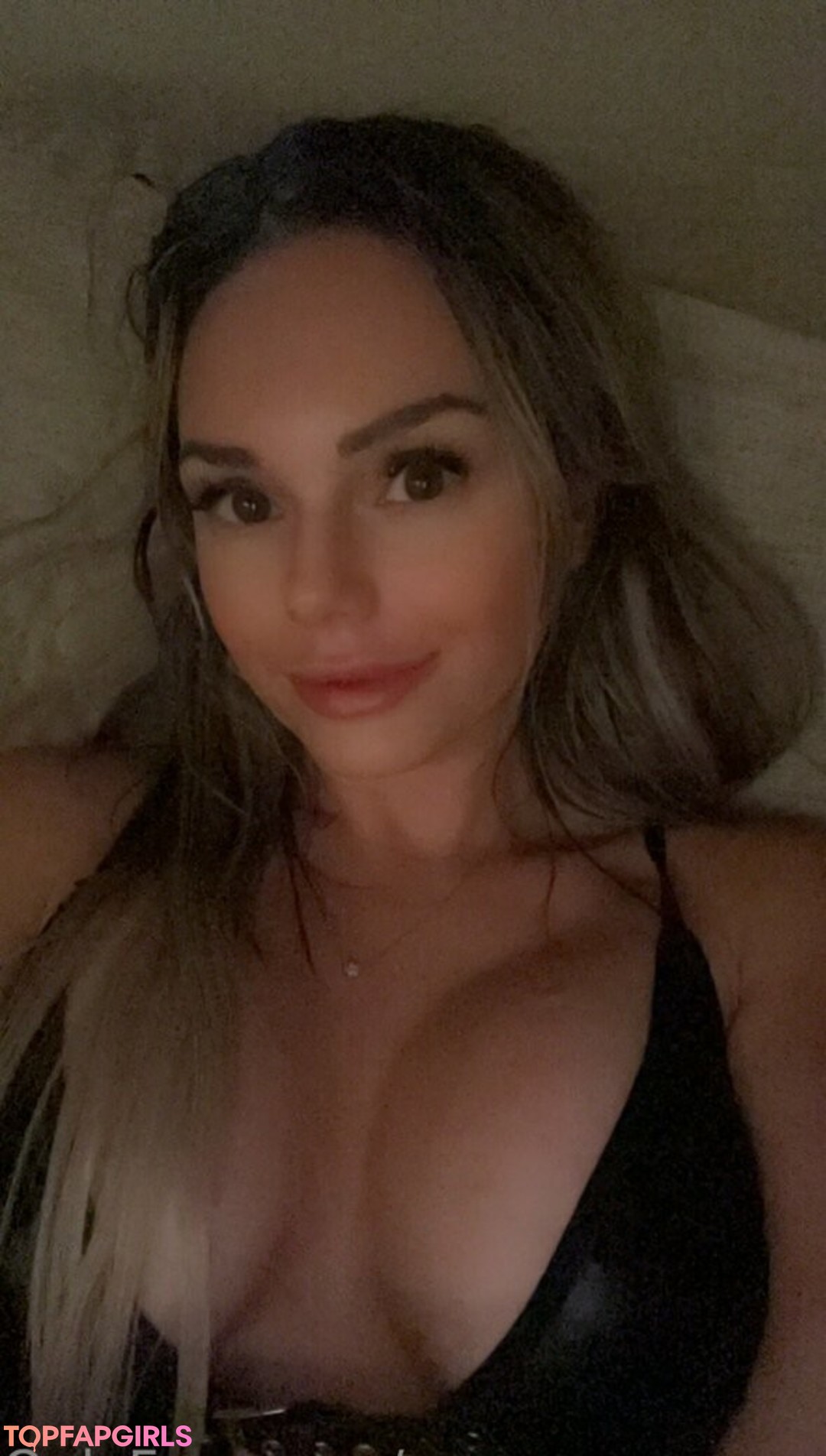 Naakte gelekte OnlyFans-foto van Xxxvanessaxxx #1118