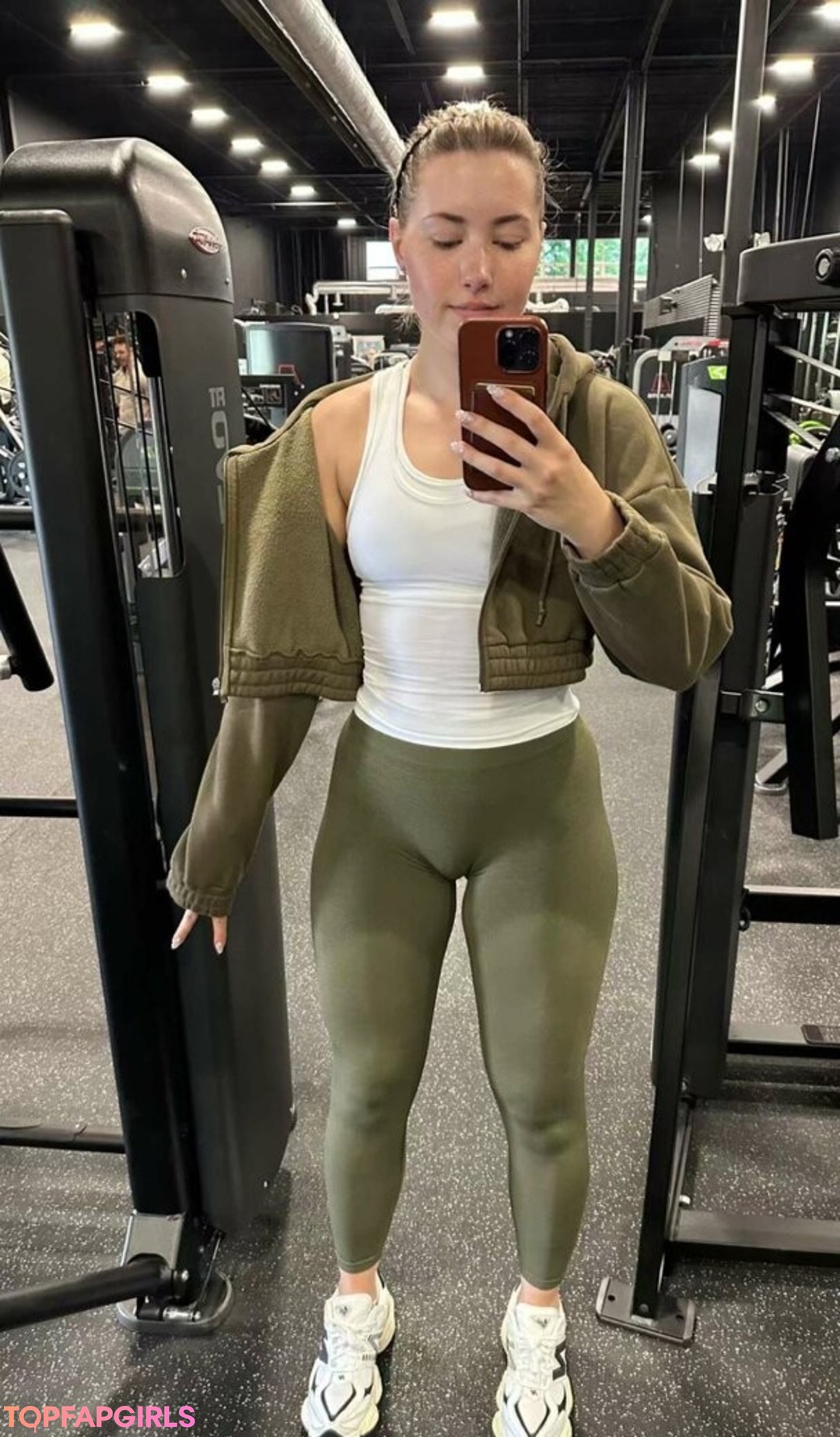 Naakte gelekte OnlyFans-foto van Pineapplebrat #1151