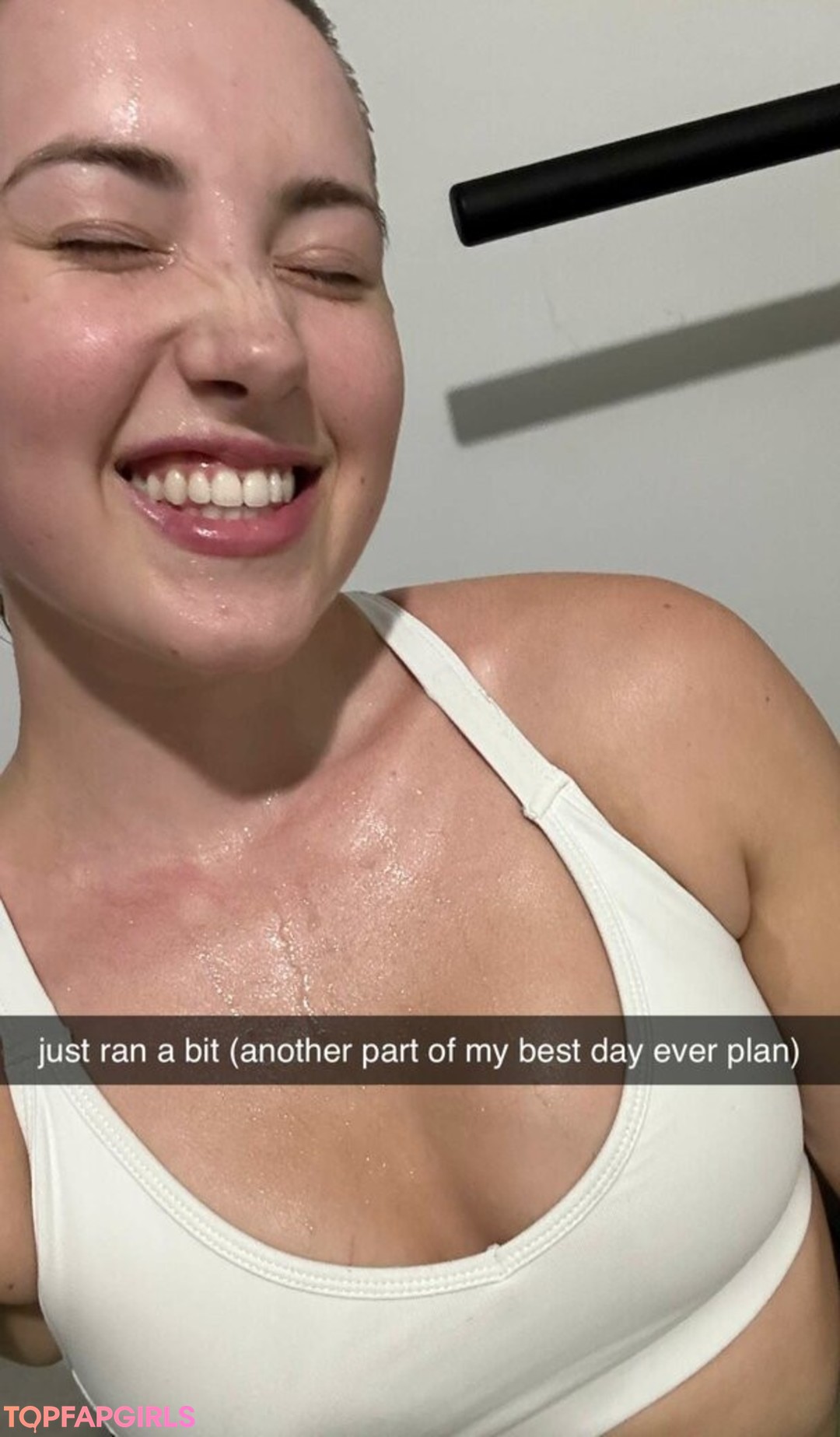 Naakte gelekte OnlyFans-foto van Pineapplebrat #1231