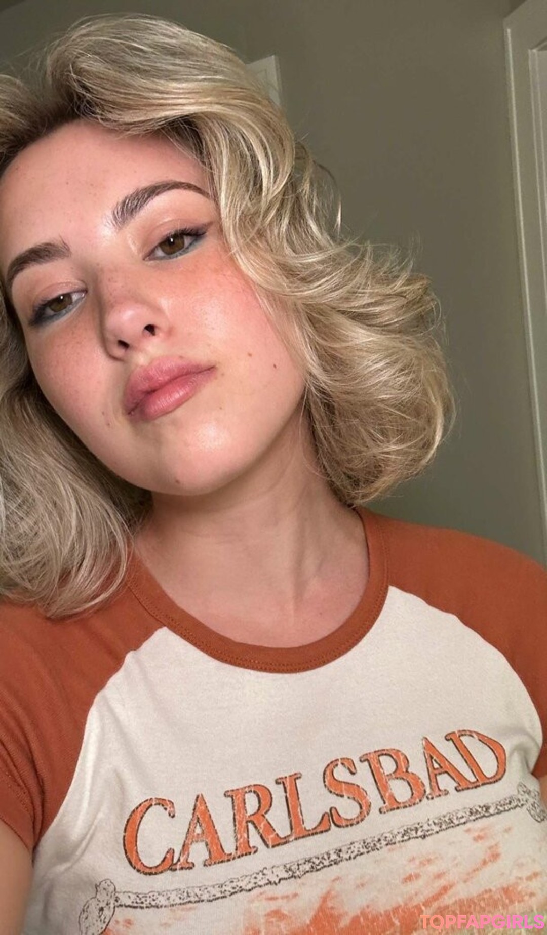 Naakte gelekte OnlyFans-foto van Pineapplebrat #1268