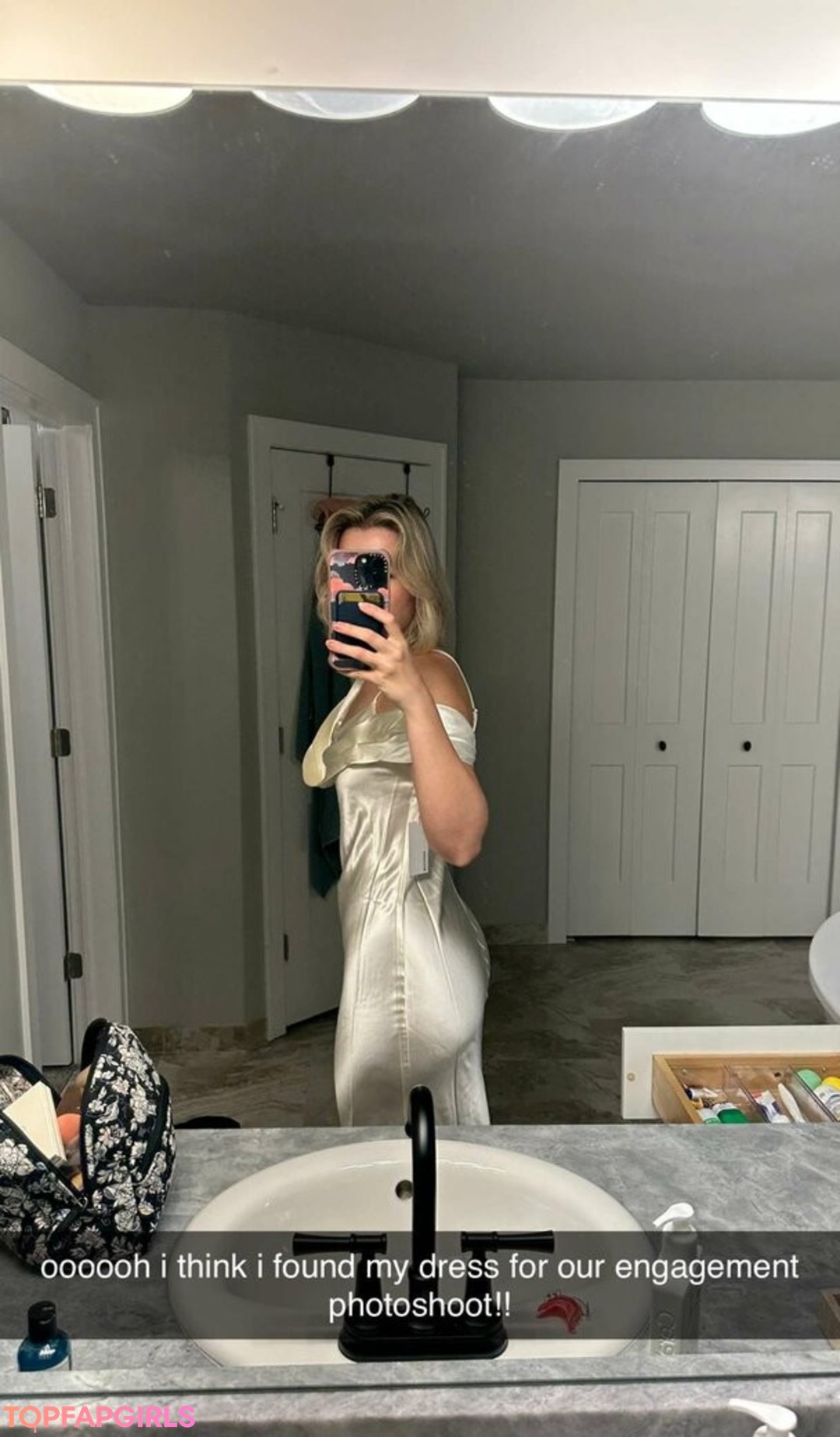 Naakte gelekte OnlyFans-foto van Pineapplebrat #1274