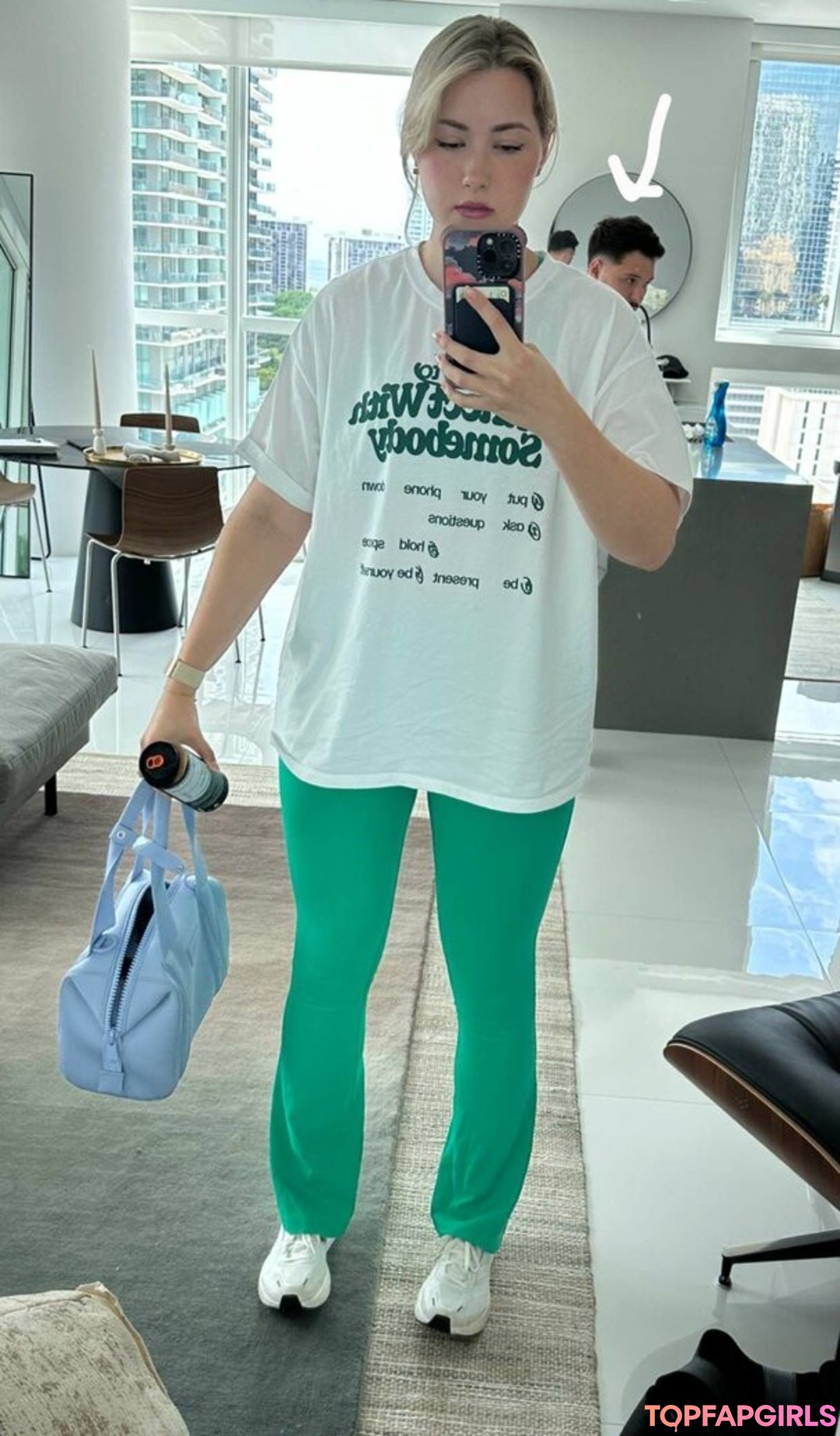 Naakte gelekte OnlyFans-foto van Pineapplebrat #1310