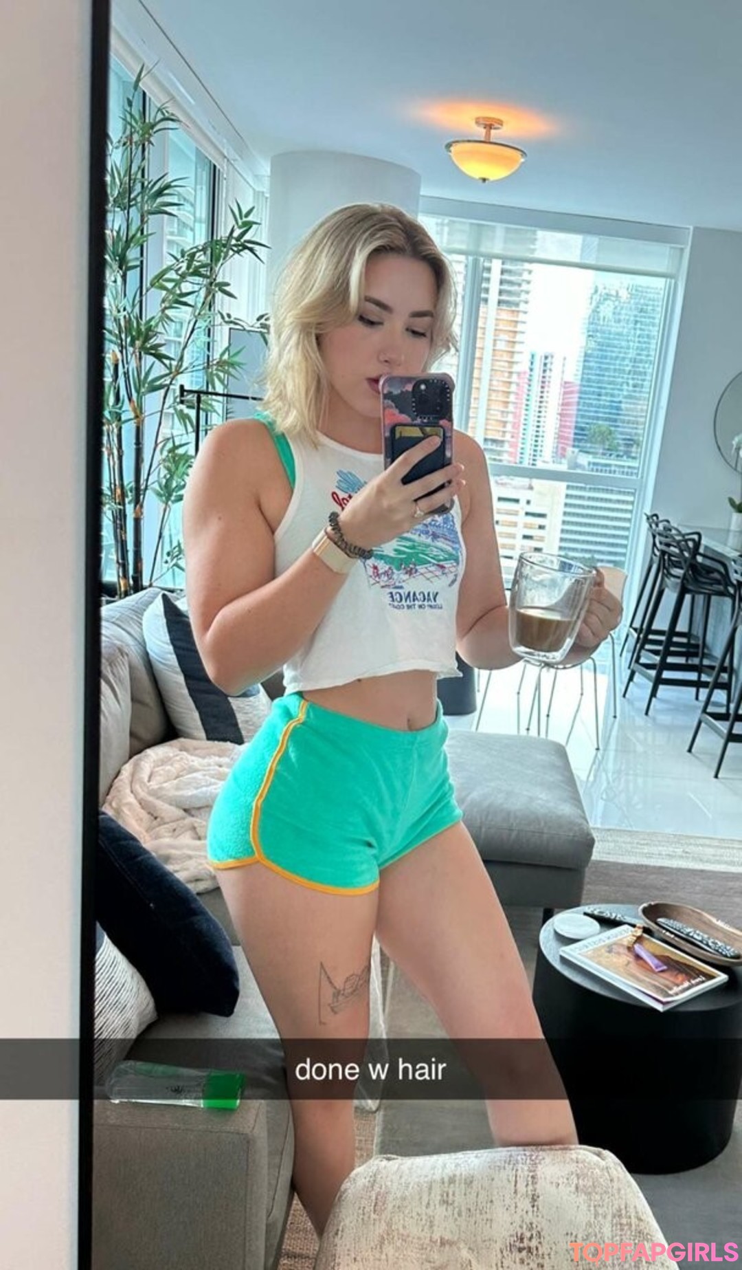 Naakte gelekte OnlyFans-foto van Pineapplebrat #1423