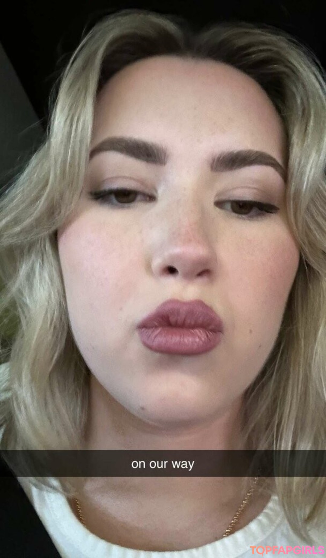 Naakte gelekte OnlyFans-foto van Pineapplebrat #1424