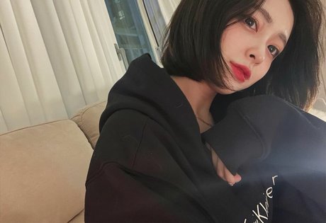 Naakte gelekte OnlyFans-foto van Bbang92