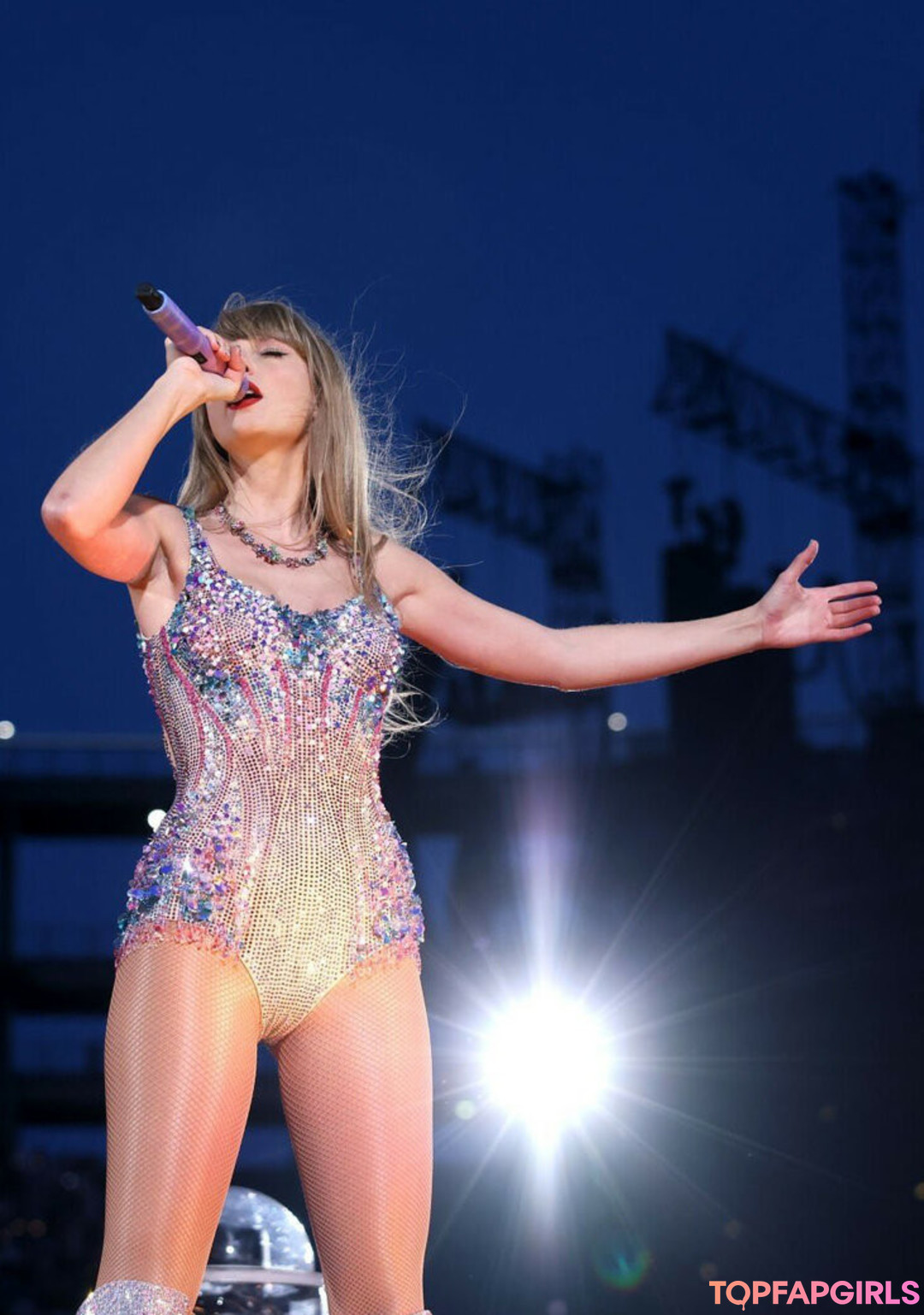 Naakte gelekte OnlyFans-foto van Taylor Swift #1513